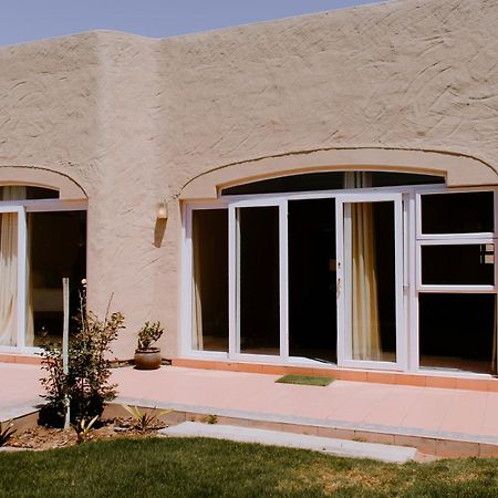 Desert Dreams Bed And Breakfast Cc Уолфиш-Бей Экстерьер фото
